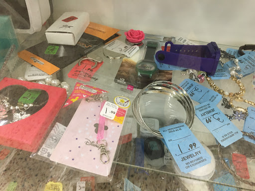 Thrift Store «Bell Thrift Store Inc», reviews and photos, 6627 Atlantic Ave, Bell, CA 90201, USA