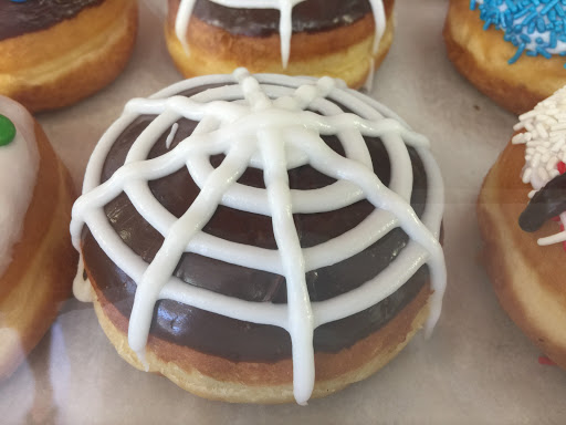 Donut Shop «Dulcet Gourmet Donut», reviews and photos, 23717 Vanowen St, Canoga Park, CA 91307, USA