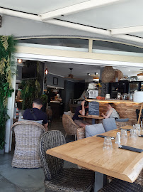 Atmosphère du Restaurant Café Colombero à Gréoux-les-Bains - n°10