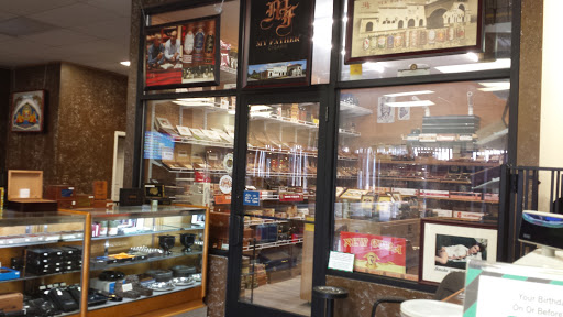 Tobacco Shop «Tobacco Town», reviews and photos, 17108 Fort St, Riverview, MI 48193, USA