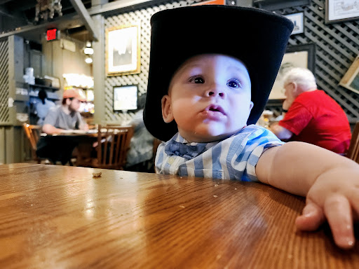 American Restaurant «Cracker Barrel Old Country Store», reviews and photos, 4210 Marlane Dr, Grove City, OH 43123, USA