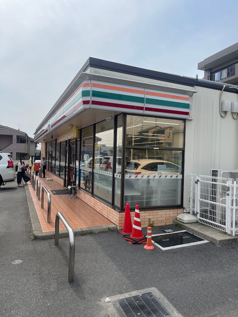 セブン-イレブン 名古屋元植田２丁目店