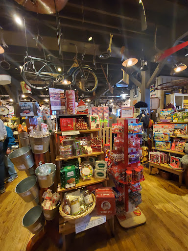 American Restaurant «Cracker Barrel Old Country Store», reviews and photos, 350 S Mt Juliet Rd, Mt Juliet, TN 37122, USA