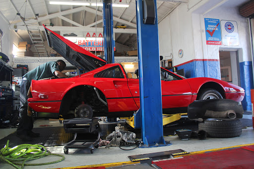 Auto Repair Shop «Laguna Auto Service Center», reviews and photos, 1779 S Coast Hwy, Laguna Beach, CA 92651, USA