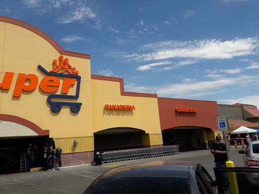 Grocery Store «El Super», reviews and photos, 703 N Zaragoza Rd, El Paso, TX 79907, USA