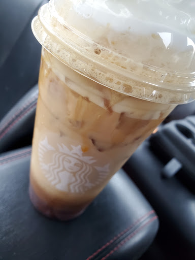 Coffee Shop «Starbucks», reviews and photos, 4503 Fleur Dr, Des Moines, IA 50321, USA