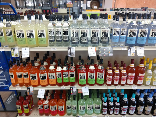 Liquor Store «Fossil Creek Liquor», reviews and photos, 4130 S Bowen Rd, Arlington, TX 76016, USA