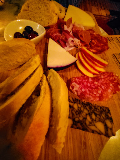 Wine Bar «Solera Wine Bar», reviews and photos, 647 South Ave, Rochester, NY 14620, USA