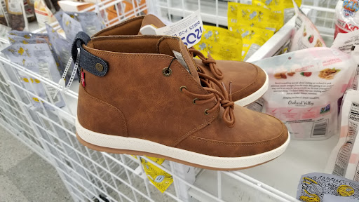 Clothing Store «Ross Dress for Less», reviews and photos, 1003 Harley Strickland Blvd, Orange City, FL 32763, USA