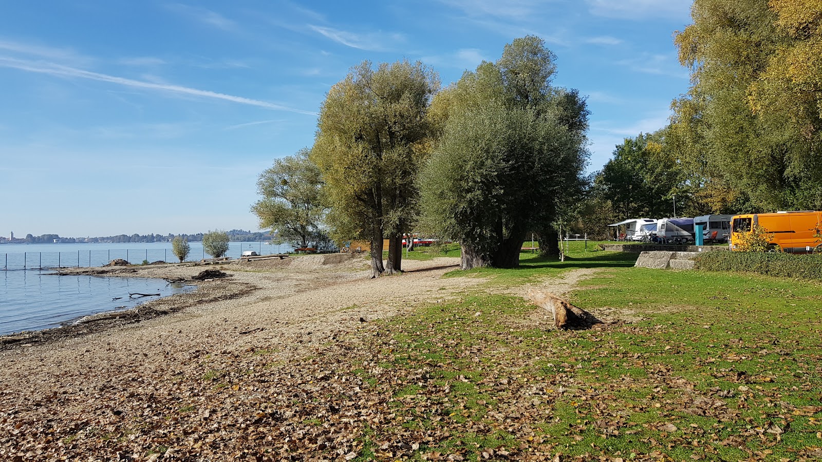 Photo de Durchreiseplatz Camping zone de l'hôtel