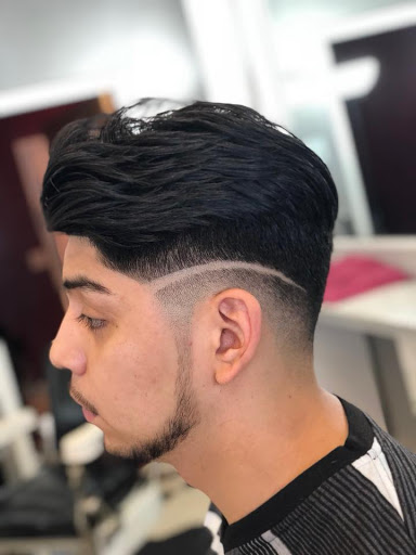 Barber Shop «Reds Classic Barber Shop», reviews and photos, 221 4th Ave N, Nashville, TN 37219, USA