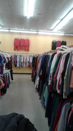 Thrift Store «Garland Road Thrift Store», reviews and photos, 10030 Garland Rd, Dallas, TX 75218, USA