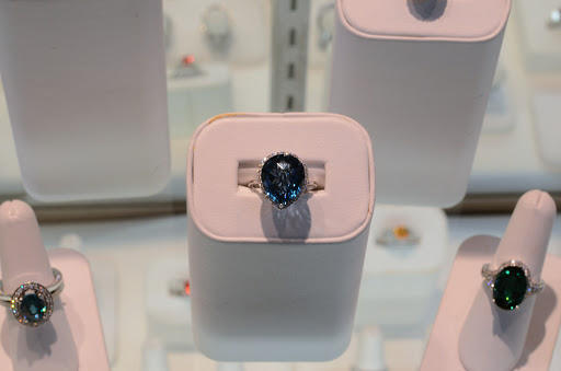 Jeweler «Stones Jewelry», reviews and photos, 107 W Front St, Wheaton, IL 60187, USA