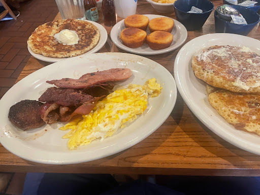 American Restaurant «Cracker Barrel Old Country Store», reviews and photos, 7995 Senoia Rd, Fairburn, GA 30213, USA