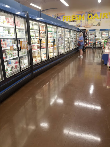 Grocery Store «Hannaford Supermarket», reviews and photos, 255 Warner Blvd, Taunton, MA 02780, USA