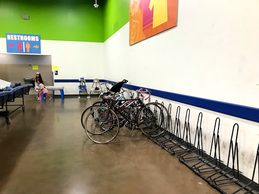 Thrift Store «Goodwill Outlet Center Bridgeton», reviews and photos