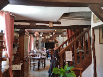 Atmosphère du Restaurant Hostellerie Du Vieux Logis à Gerberoy - n°12
