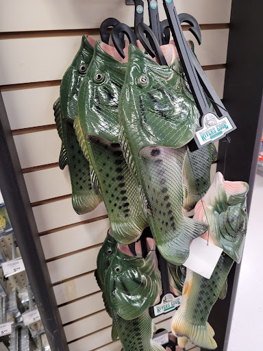 Sporting Goods Store «Academy Sports + Outdoors», reviews and photos, 7171 N Davis Hwy, Pensacola, FL 32504, USA