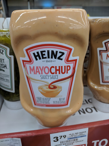 Supermarket «Giant Eagle Supermarket», reviews and photos, 14100 Detroit Ave, Lakewood, OH 44107, USA