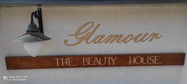 Opinii despre Glamour - The Beauty House în <nil> - Salon de înfrumusețare