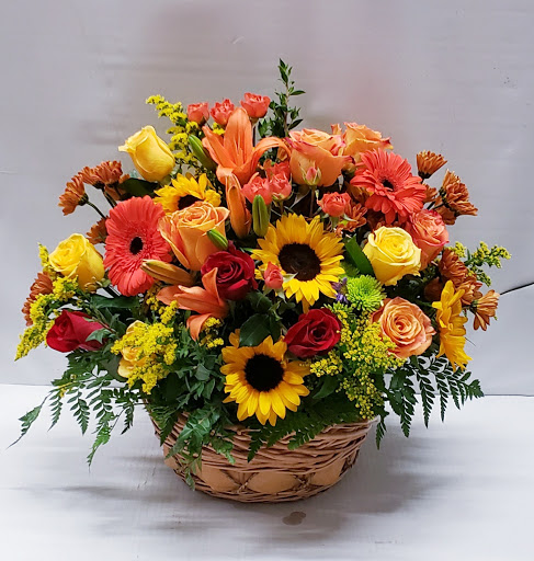 Florist «Louis Gardens Florist», reviews and photos, 1251 S Beach Blvd q, La Habra, CA 90631, USA