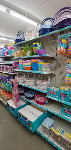 Discount Store «Dollar General», reviews and photos, 570 S Commerce Ave, Le Center, MN 56057, USA