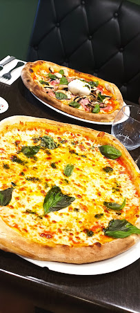 Pizza du Restaurant italien L'italien à Saint-Clément-de-Rivière - n°5