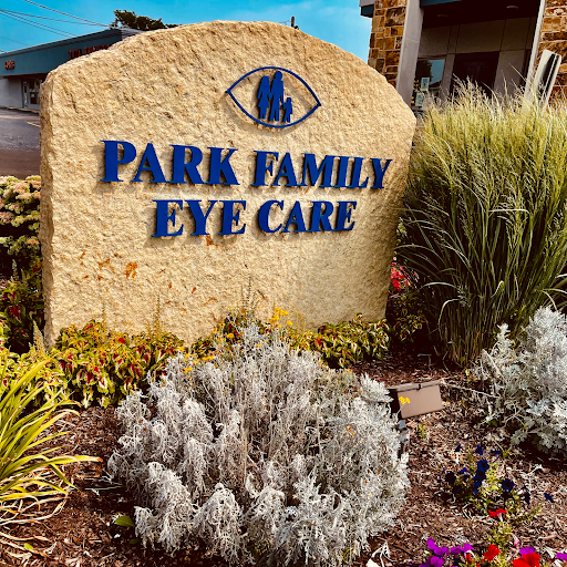 Optometrist «Park Family Eye Care», reviews and photos, 9 S Lincolnway St, North Aurora, IL 60542, USA