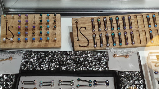 Body Piercing Shop «Born This Way Body Arts», reviews and photos, 7419 Middlebrook Pike #105, Knoxville, TN 37909, USA