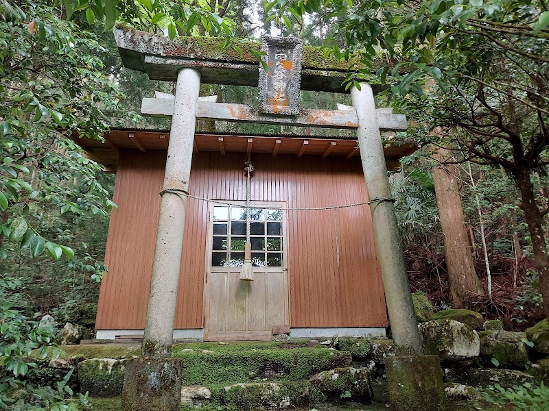 雨ヶ谷神社