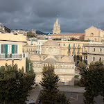 Photo n°2 de l'avis de José.u fait le 13/10/2022 à 06:49 sur le  Garibaldi R & B Messina à Messina