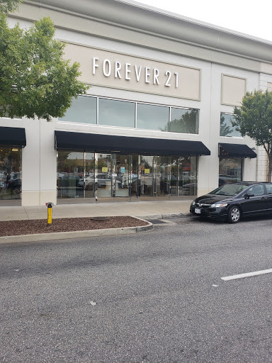 Clothing Store «Forever 21», reviews and photos, 3460 E Claiborne Square, Hampton, VA 23666, USA