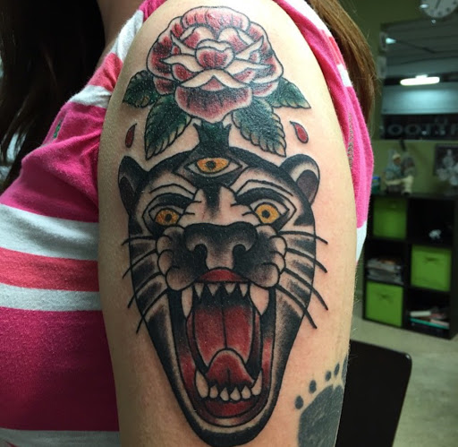 Tattoo Shop «Guerilla Tattoo», reviews and photos, 19 W King St, Shippensburg, PA 17257, USA