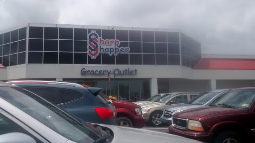 Grocery Store «Sharp Shopper Grocery Outlet», reviews and photos, 802 Berryville Ave, Winchester, VA 22601, USA