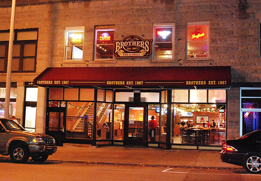 Brothers Bar & Grill 47404