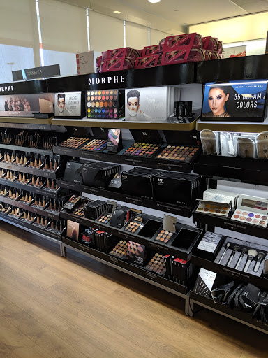 Hair Salon «Ulta Beauty», reviews and photos, 388 Cox Creek Pkwy, Florence, AL 35630, USA