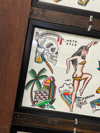 Tattoo Shop «High Seas Tattoo Parlor», reviews and photos, 7522 Melrose Ave, Los Angeles, CA 90046, USA