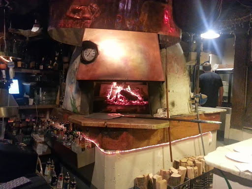 Pizza Restaurant «Outback Pizza Killington», reviews and photos, 2841 Killington Rd, Killington, VT 05751, USA