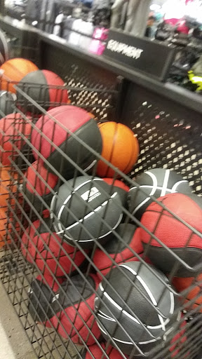 Sporting Goods Store «Nike Factory Store», reviews and photos, 8510 S Cottage Grove Ave, Chicago, IL 60619, USA