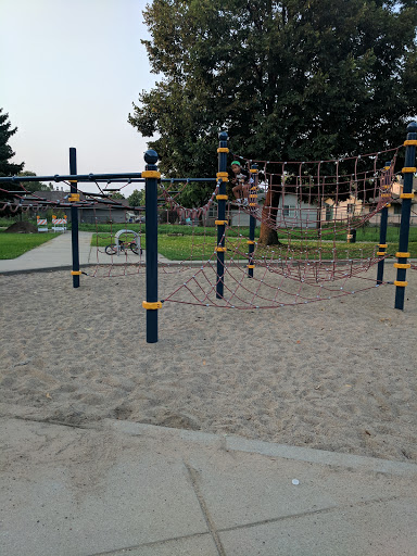 Park «Central Village Park», reviews and photos, 457 Central Ave W, St Paul, MN 55103, USA