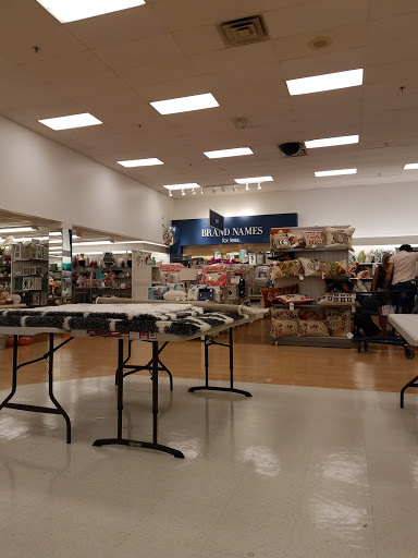 Department Store «Marshalls», reviews and photos, 901 Bloomfield Ave, Caldwell, NJ 07006, USA