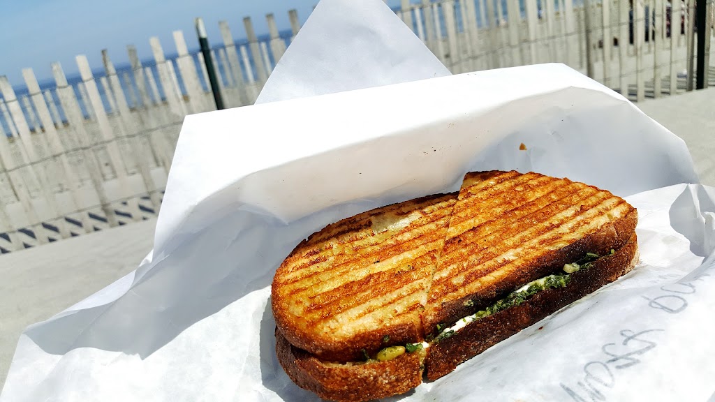 Circe's Grotto 02066