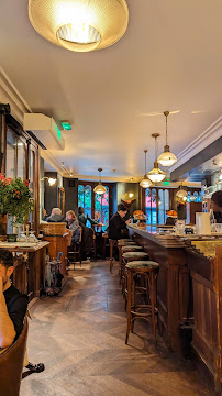 Atmosphère du Restaurant français Restaurant Hôtel Providence à Paris - n°3