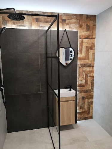 Comentarii opinii despre KOLOR Salon Łazienek