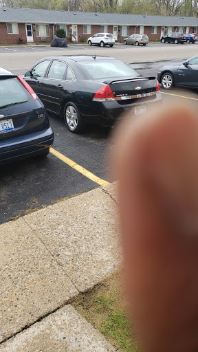 Shine N Bright Car Wash en Ypsilanti Charter Twp