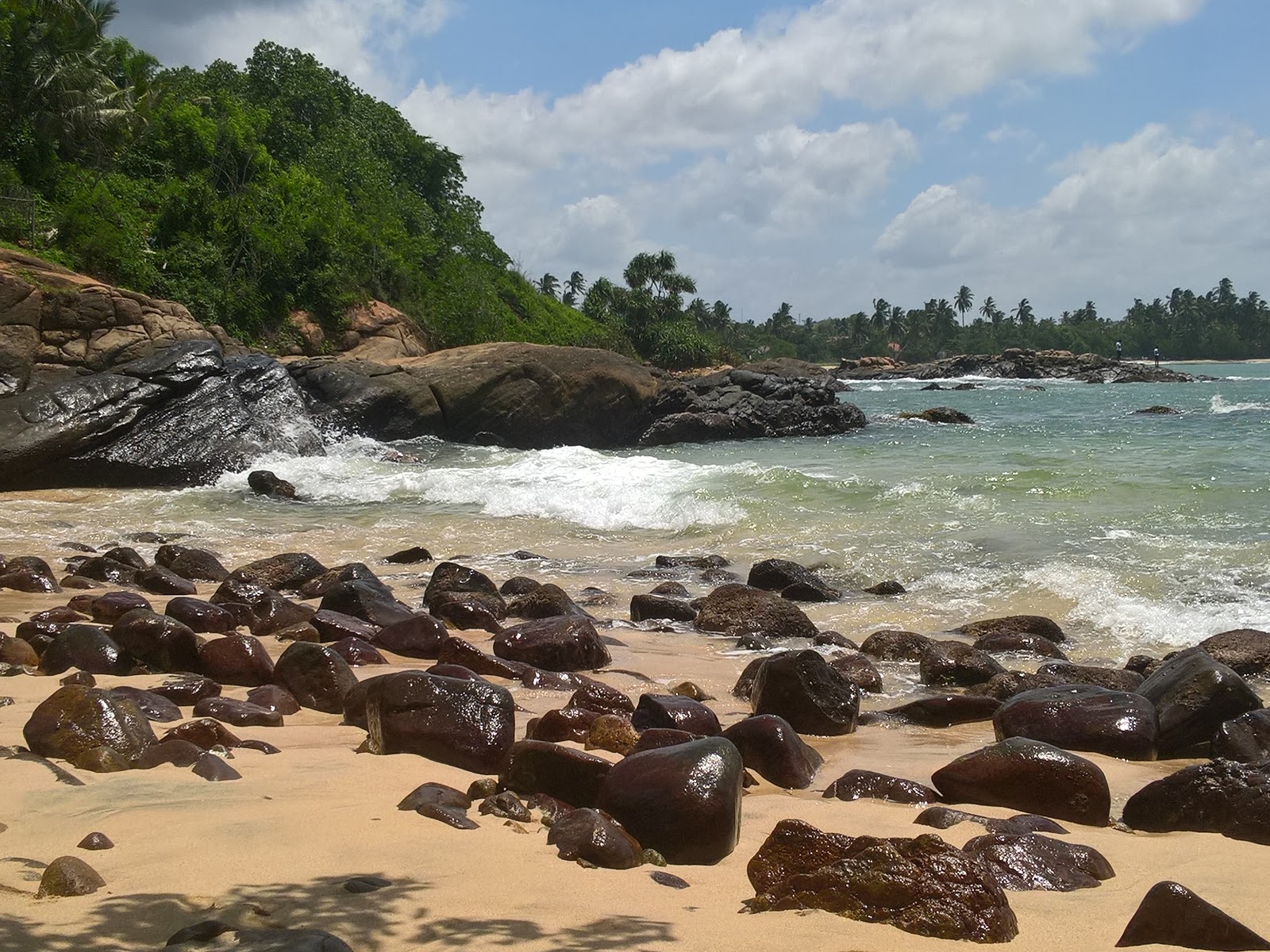 Foto von Hummanaya Bay Beach mit sehr sauber Sauberkeitsgrad