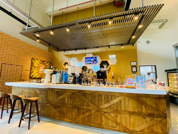 DYC.Coffee 打咖啡 (新營文化中心門市)