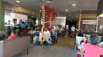 Atmosphère du Restauration rapide McDonald's Poitiers Beaulieu - n°20