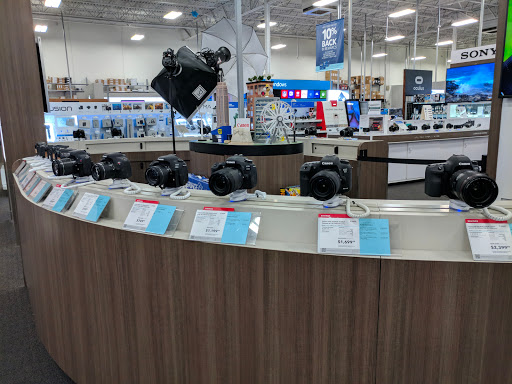 Electronics Store «Best Buy», reviews and photos, 1600 Galleria Blvd, Brentwood, TN 37027, USA