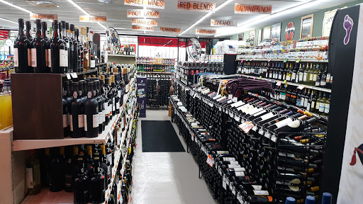 Liquor Store «The Liquor Store #5», reviews and photos, 2112 Holly Hall St, Houston, TX 77054, USA